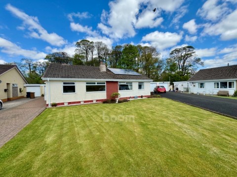 View Full Details for 8 St. Andrews Gardens, Dalry