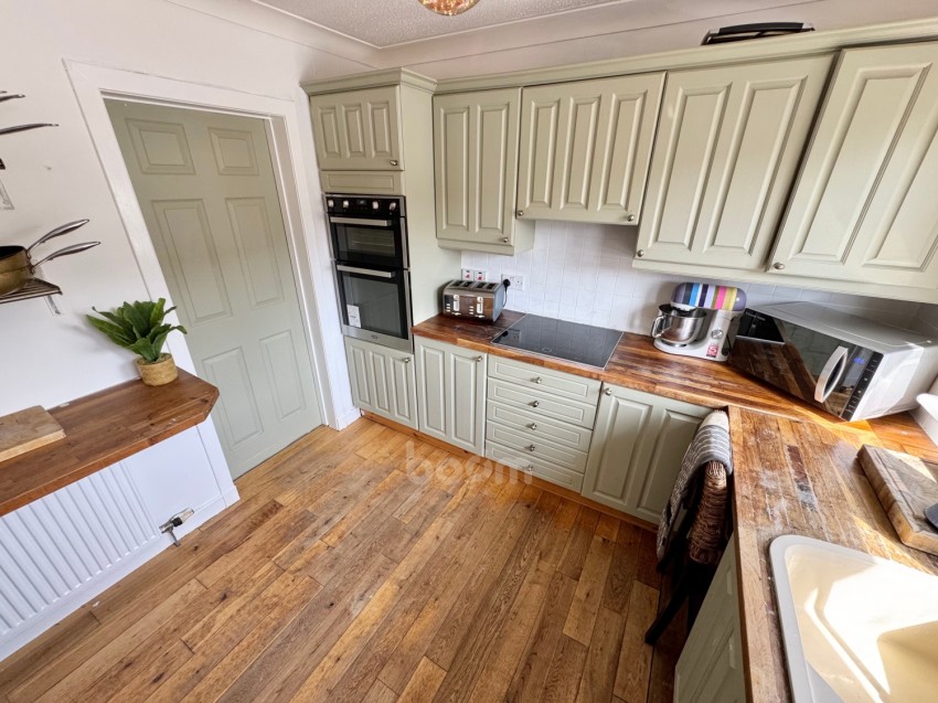 Images for 18 Main Road, Gateside, Beith