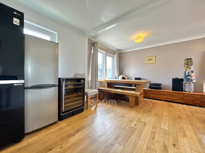 Images for 18 Main Road, Gateside, Beith