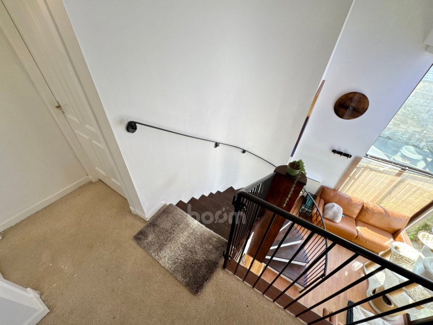 Images for 18 Main Road, Gateside, Beith