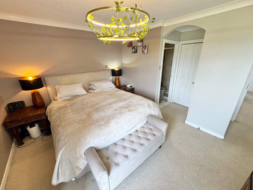 Images for 18 Main Road, Gateside, Beith