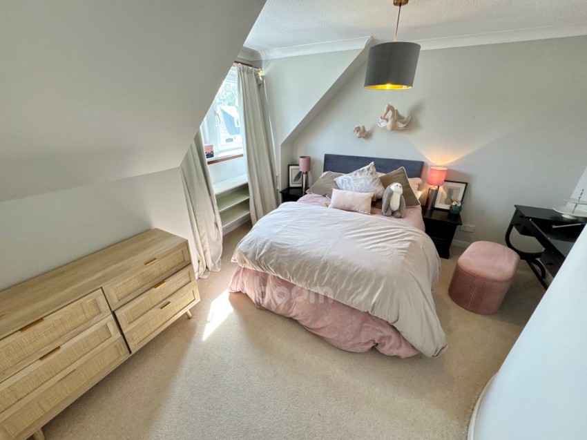 Images for 18 Main Road, Gateside, Beith