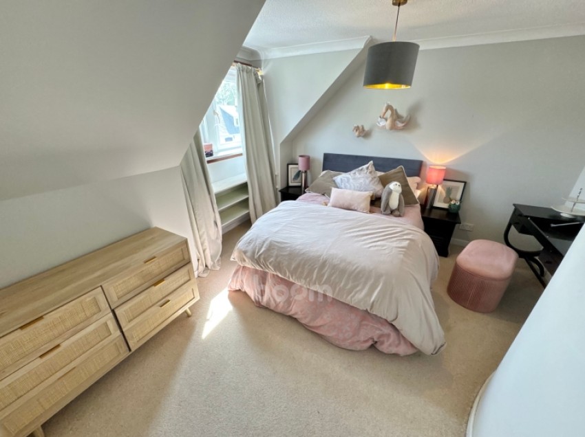 Images for 18 Main Road, Gateside, Beith, Ayrshire, KA15 2LF, UK