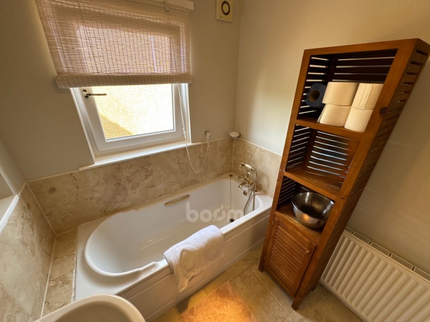 Images for 18 Main Road, Gateside, Beith