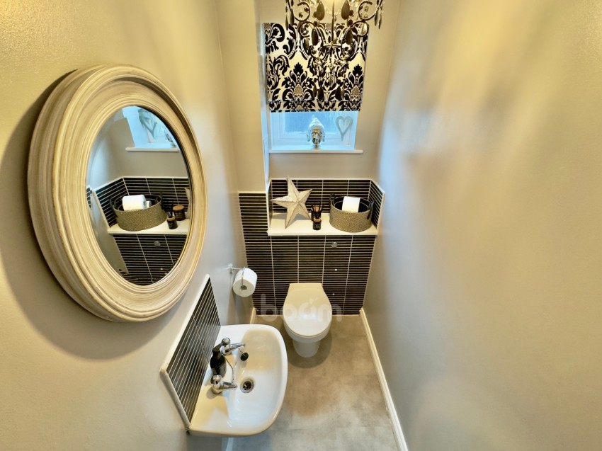 Images for 7 Caaf Close, Dalry