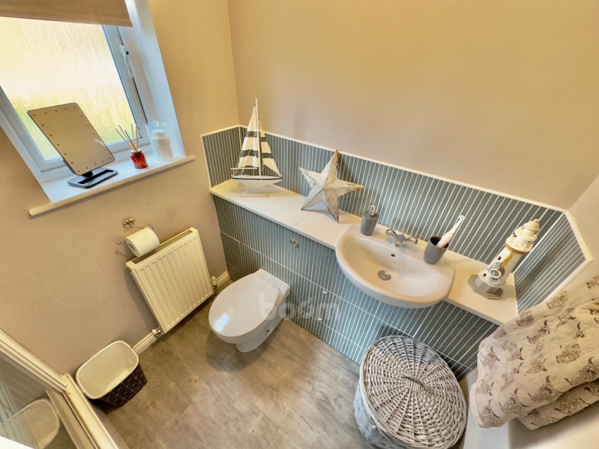 Images for 7 Caaf Close, Dalry