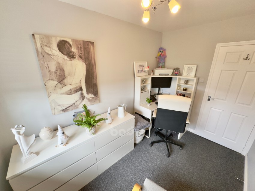 Images for 7 Caaf Close, Dalry
