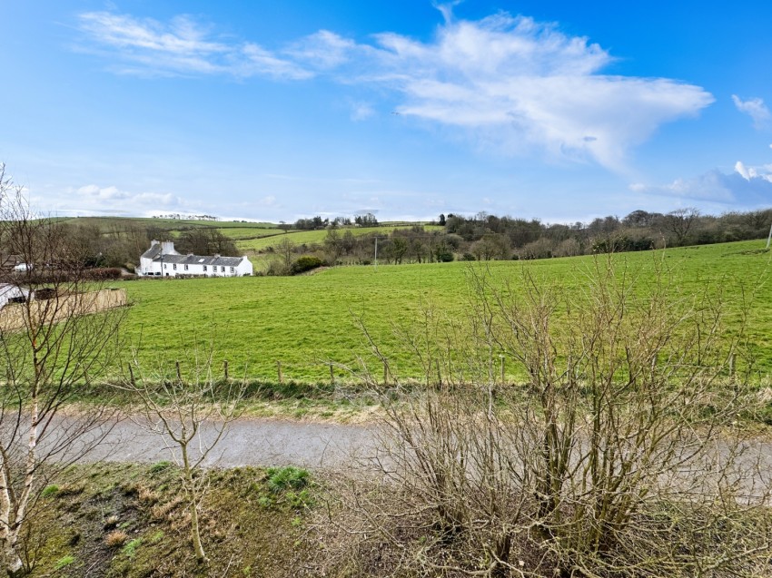 Images for 7 Caaf Close, Dalry
