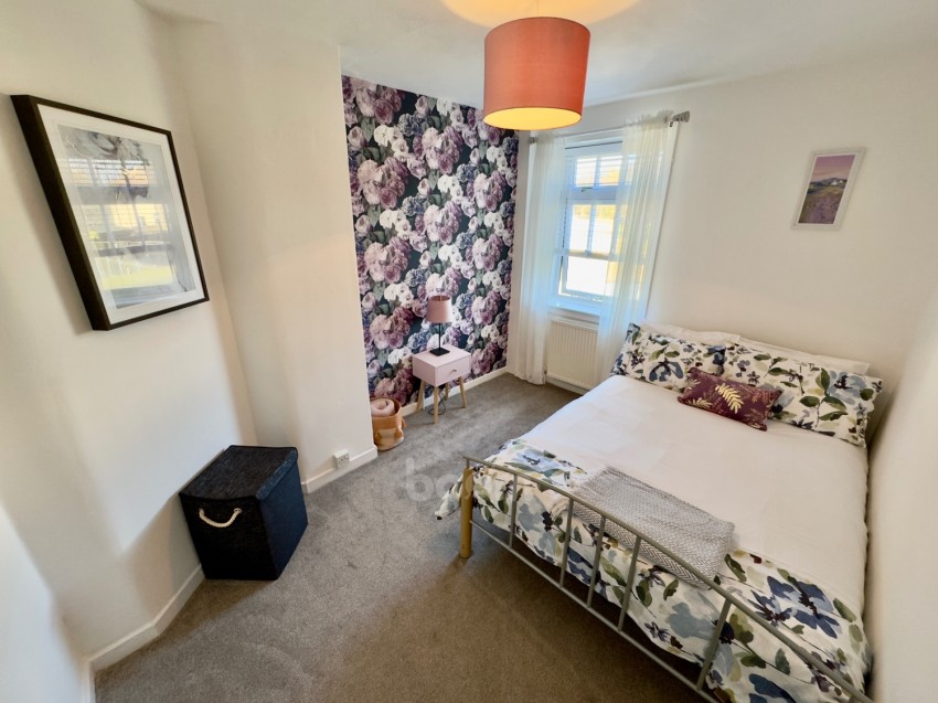 Images for 31 Longbar Avenue, Glengarnock