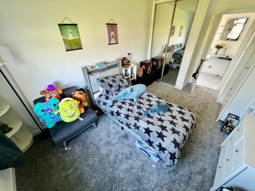 Images for 48 Flures Drive, Erskine