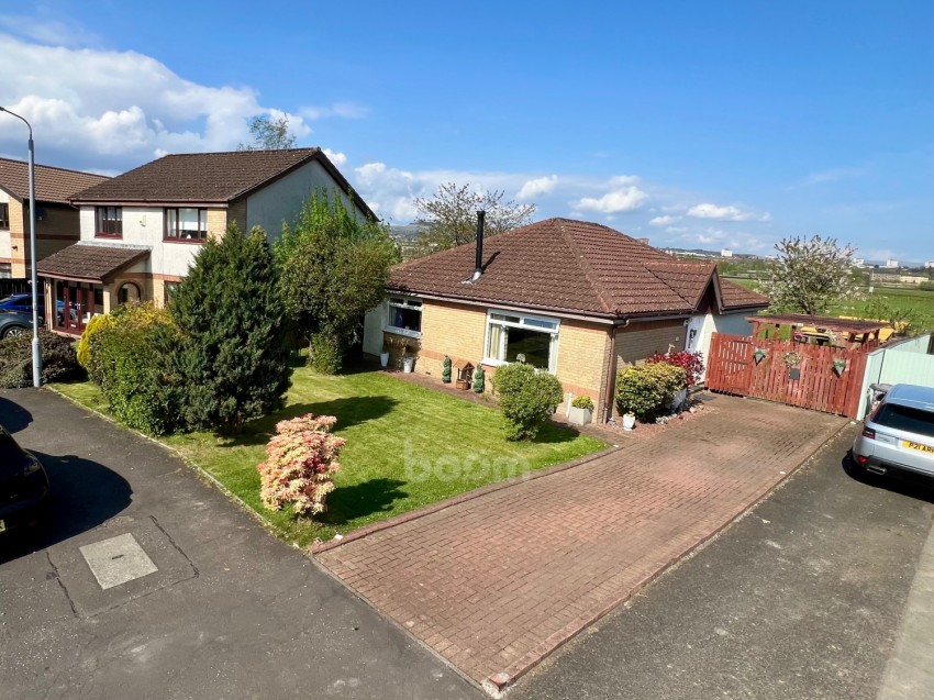 Images for 48 Flures Drive, Erskine