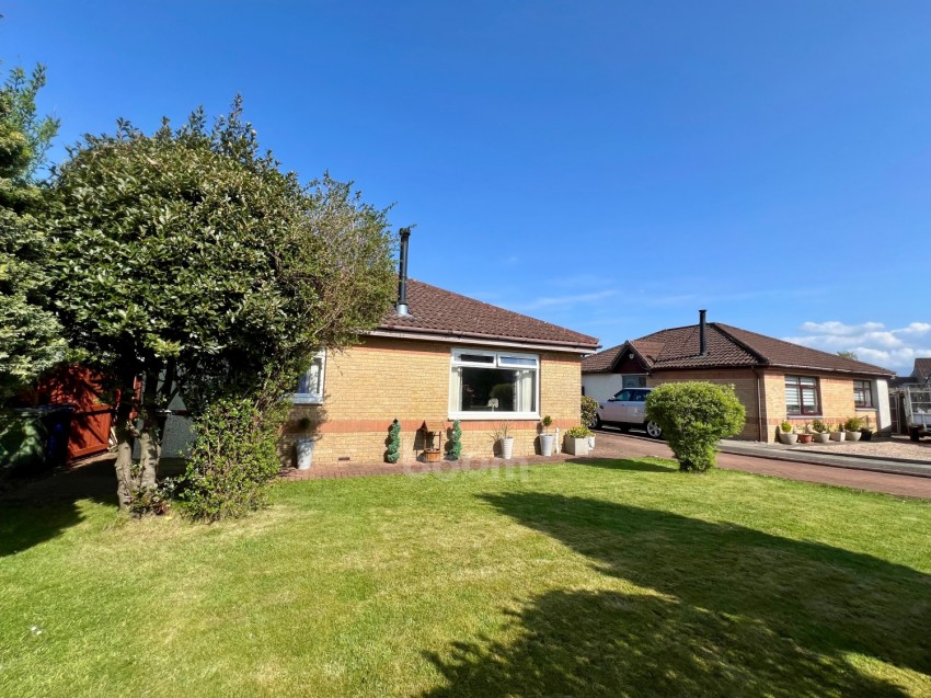 Images for 48 Flures Drive, Erskine