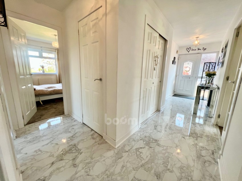 Images for 48 Flures Drive, Erskine