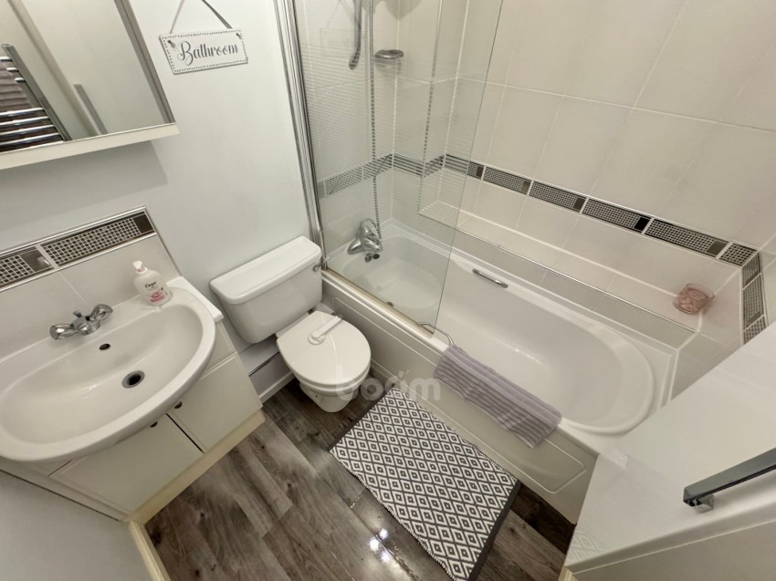 Images for 27 Benn Avenue, Paisley