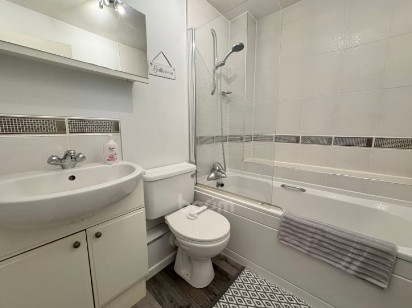 Images for 27 Benn Avenue, Paisley, Renfrewshire, PA1 1SY, UK