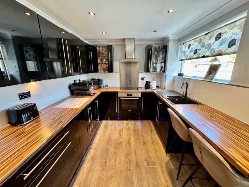 Images for 34 Morriston Crescent, Renfrew