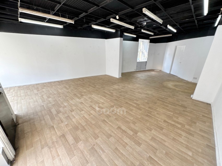 Images for 86 Main Street, Kilbirnie