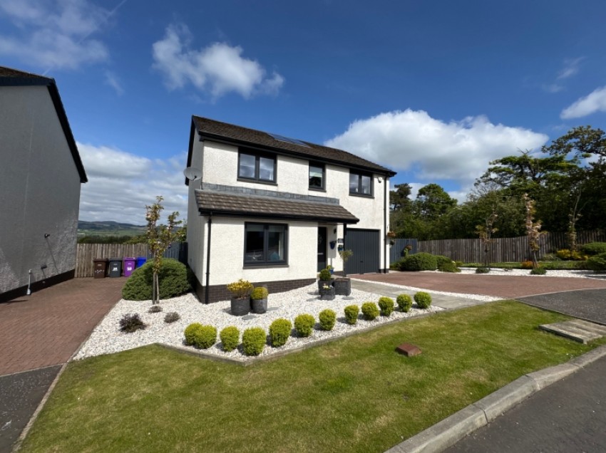 Images for 61 Auldlea Gardens, Beith, Ayrshire, KA15 2EP, UK