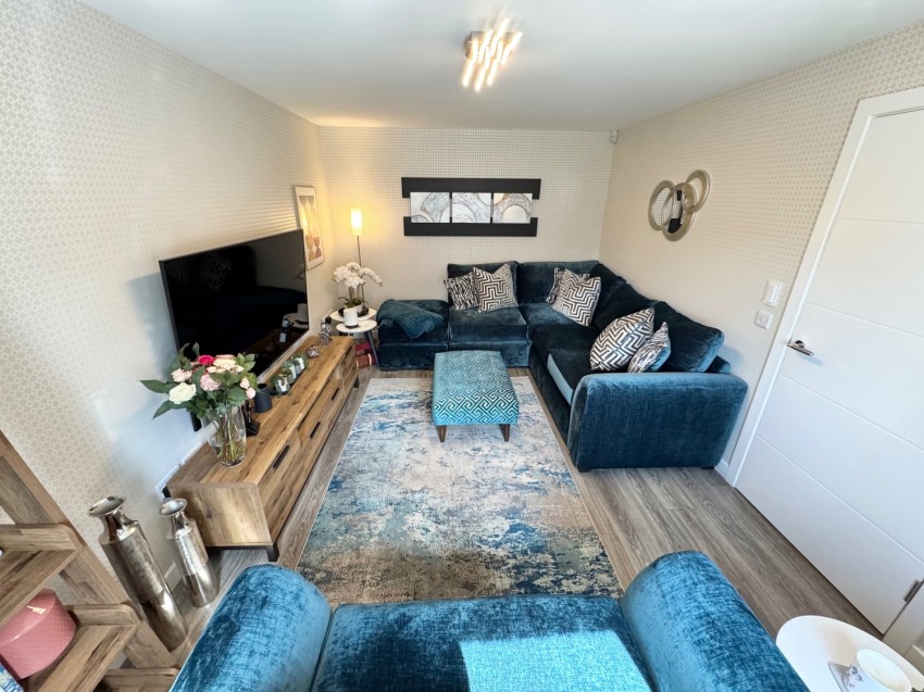 Images for 61 Auldlea Gardens, Beith