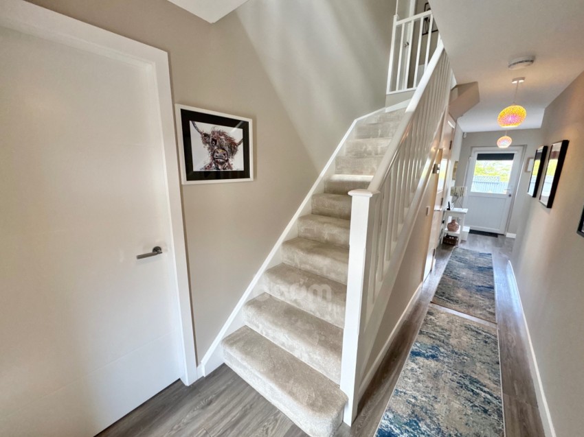 Images for 61 Auldlea Gardens, Beith