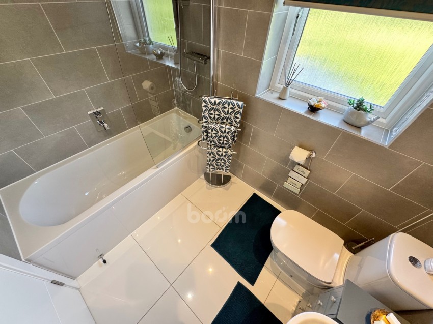 Images for 61 Auldlea Gardens, Beith