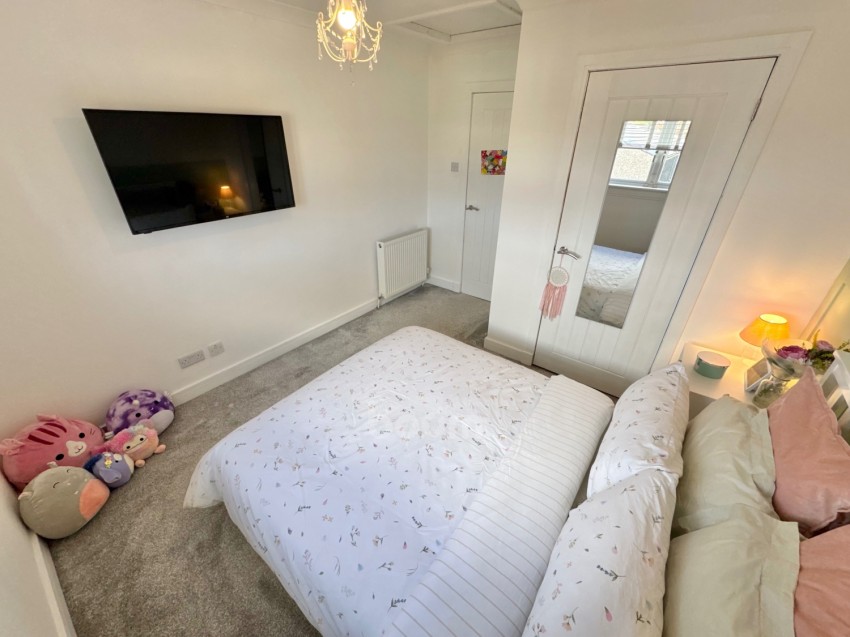 Images for 22 Irvine Drive, Linwood