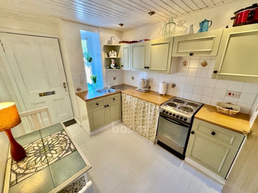 Images for 4 Knoxville Road, Kilbirnie, Ayrshire, KA25 7EB, UK