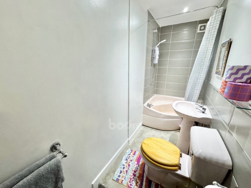 Images for 4 Knoxville Road, Kilbirnie, Ayrshire, KA25 7EB, UK