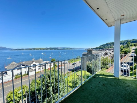 View Full Details for Flat E 71 Victoria Road, Gourock, Renfrewshire, PA19 1DB, UK