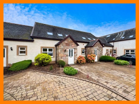 View Full Details for 7 Selvieland Farm Cottages Houston Road, Houston