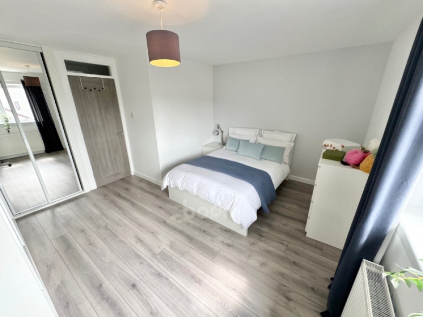 Images for 3 Sandpiper Road, Lochwinnoch, Renfrewshire, PA12 4NB, UK