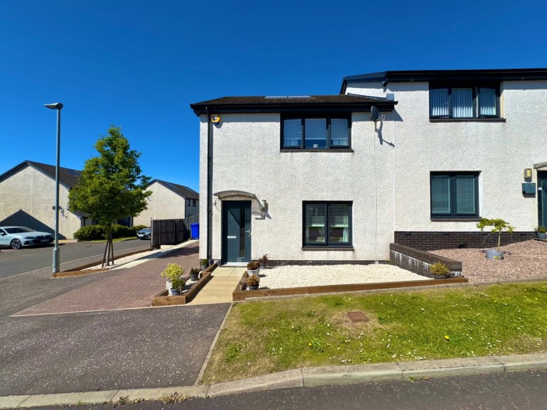 14 Auldlea Gardens, Beith