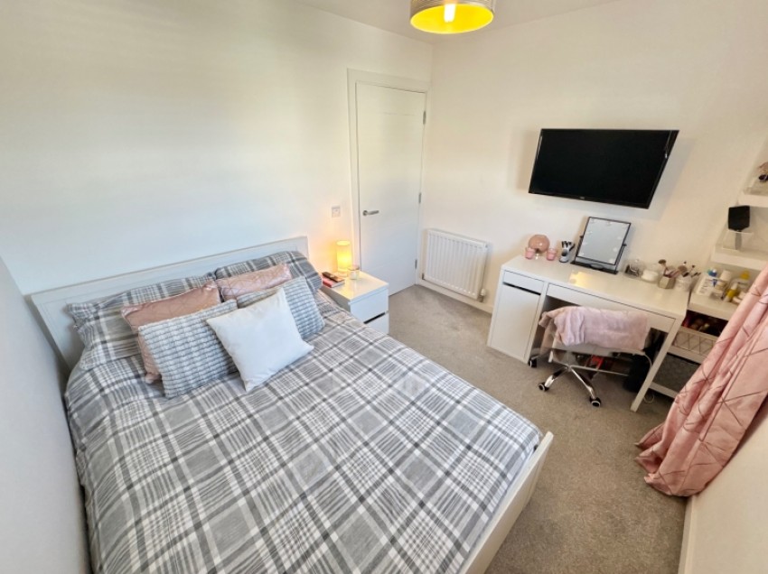 Images for 14 Auldlea Gardens, Beith, Ayrshire, KA15 2EP, UK