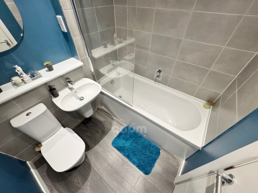 Images for 14 Auldlea Gardens, Beith, Ayrshire, KA15 2EP, UK