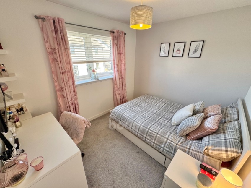 Images for 14 Auldlea Gardens, Beith, Ayrshire, KA15 2EP, UK