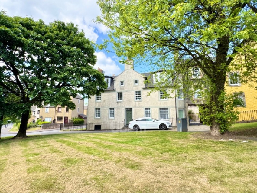 Images for 10 Reform Street, Beith, Ayrshire, KA15 2AE, UK