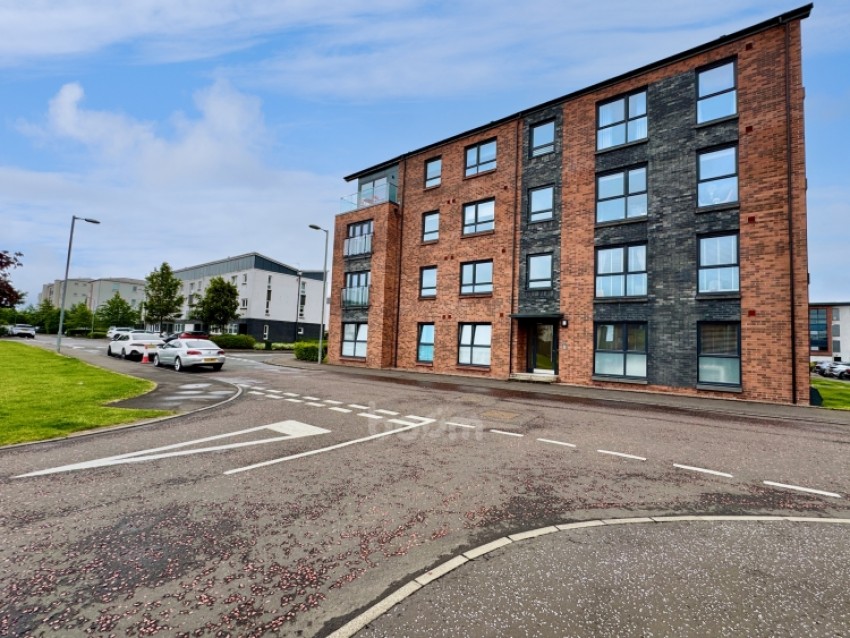 Images for Flat 0/3 30 Fingal Road, Renfrew, Renfrewshire, PA4 8BW, UK