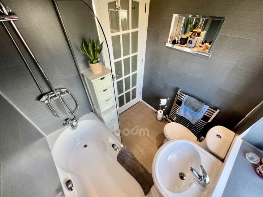 Images for 9 Lachlan Crescent, Erskine, Renfrewshire, PA8 6HJ, UK