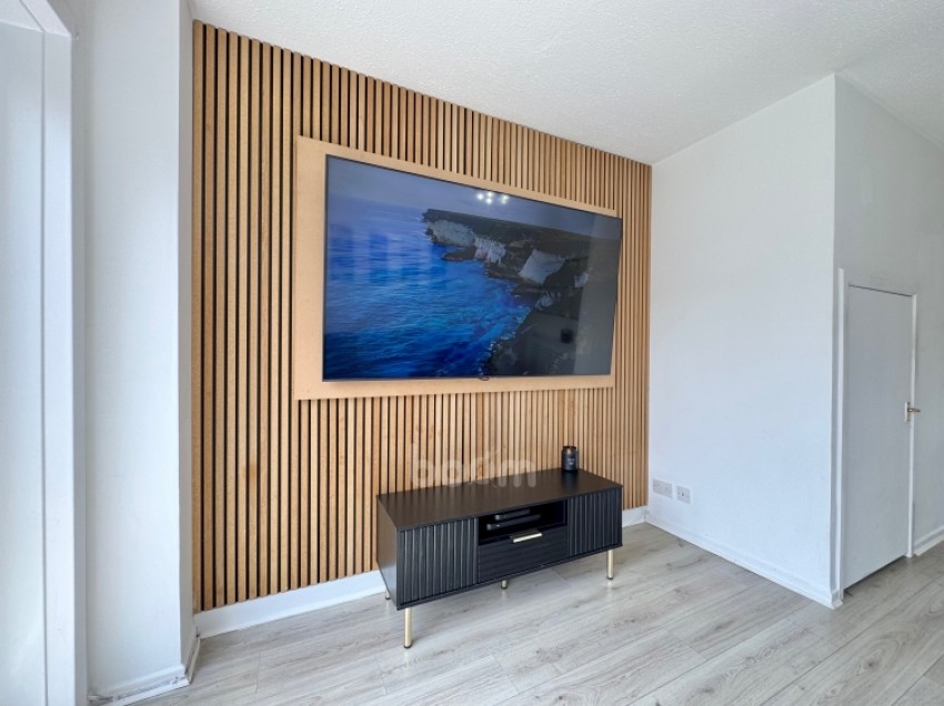 Images for 10 Fern Avenue, Erskine, Renfrewshire, PA8 7AW, UK