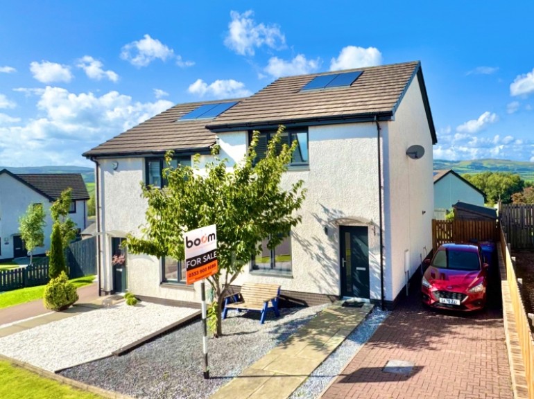 55 Auldlea Gardens, Beith, Ayrshire, KA15 2EP, UK