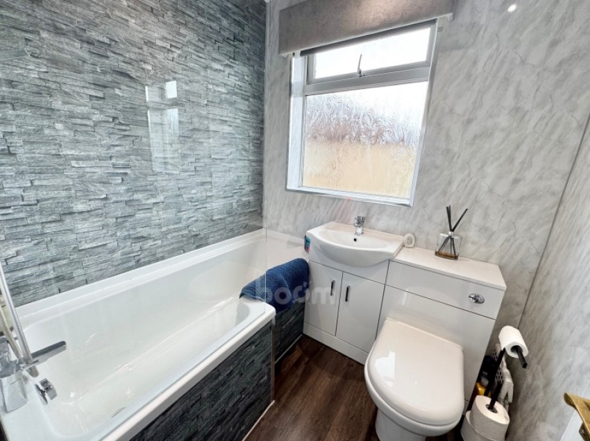Images for 6 Clyde Avenue, Barrhead, Glasgow, G78 2HP, UK