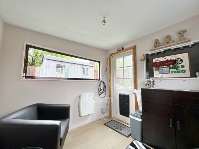 Images for 6 St. Andrews Place, Beith, Ayrshire, KA15 1JE, UK