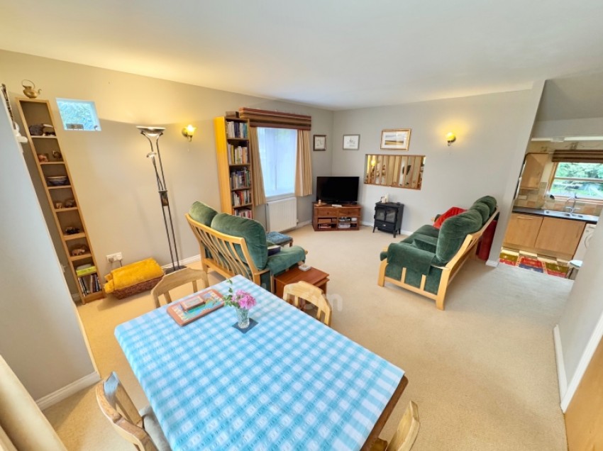 Images for 30 Braehead, Lochwinnoch, Renfrewshire, PA12 4AS, UK