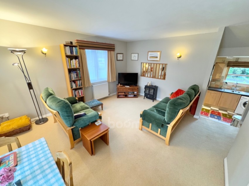 Images for 30 Braehead, Lochwinnoch, Renfrewshire, PA12 4AS, UK