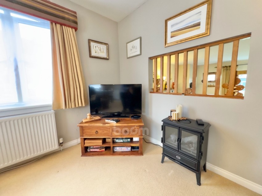 Images for 30 Braehead, Lochwinnoch, Renfrewshire, PA12 4AS, UK