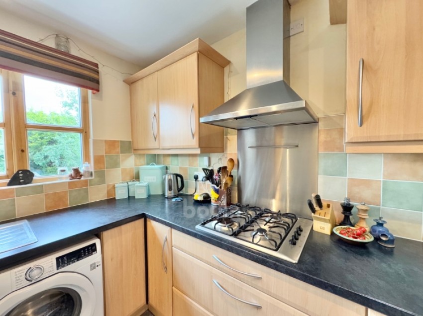 Images for 30 Braehead, Lochwinnoch, Renfrewshire, PA12 4AS, UK