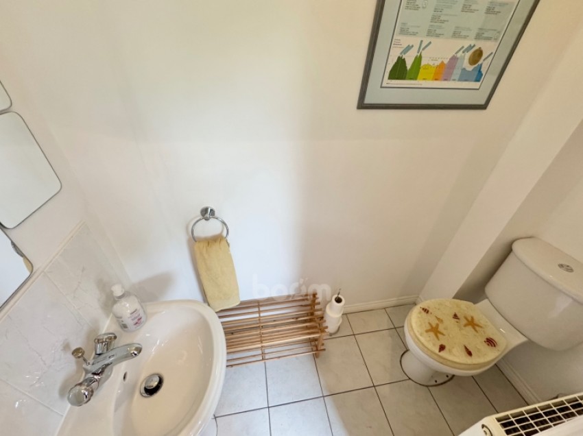 Images for 30 Braehead, Lochwinnoch, Renfrewshire, PA12 4AS, UK