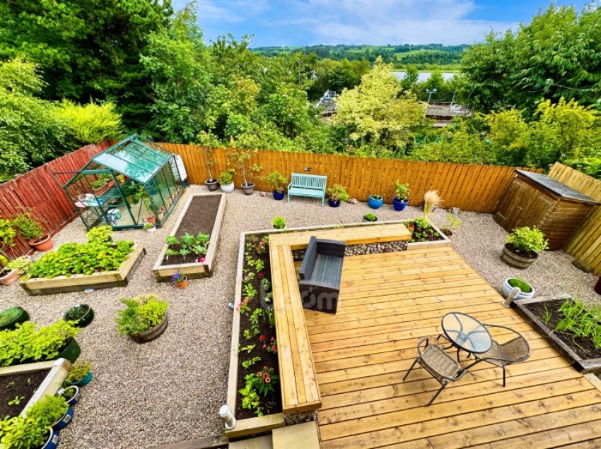 Images for 28 Sandpiper Road, Lochwinnoch, Renfrewshire, PA12 4NB, UK