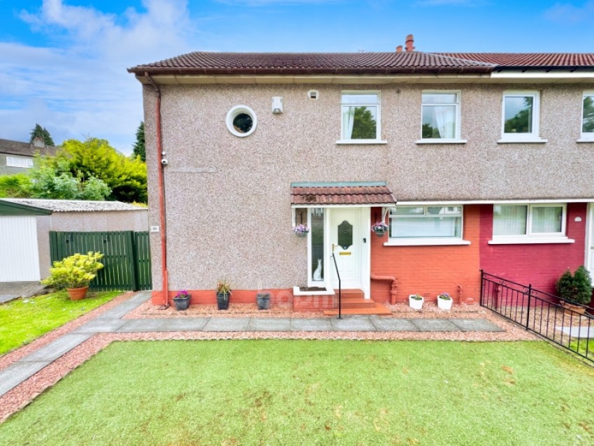 Images for 32 Barscube Terrace, Paisley, Renfrewshire, PA2 6XG, UK