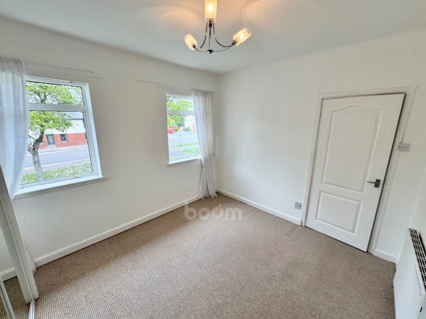 Images for 32 Barscube Terrace, Paisley, Renfrewshire, PA2 6XG, UK